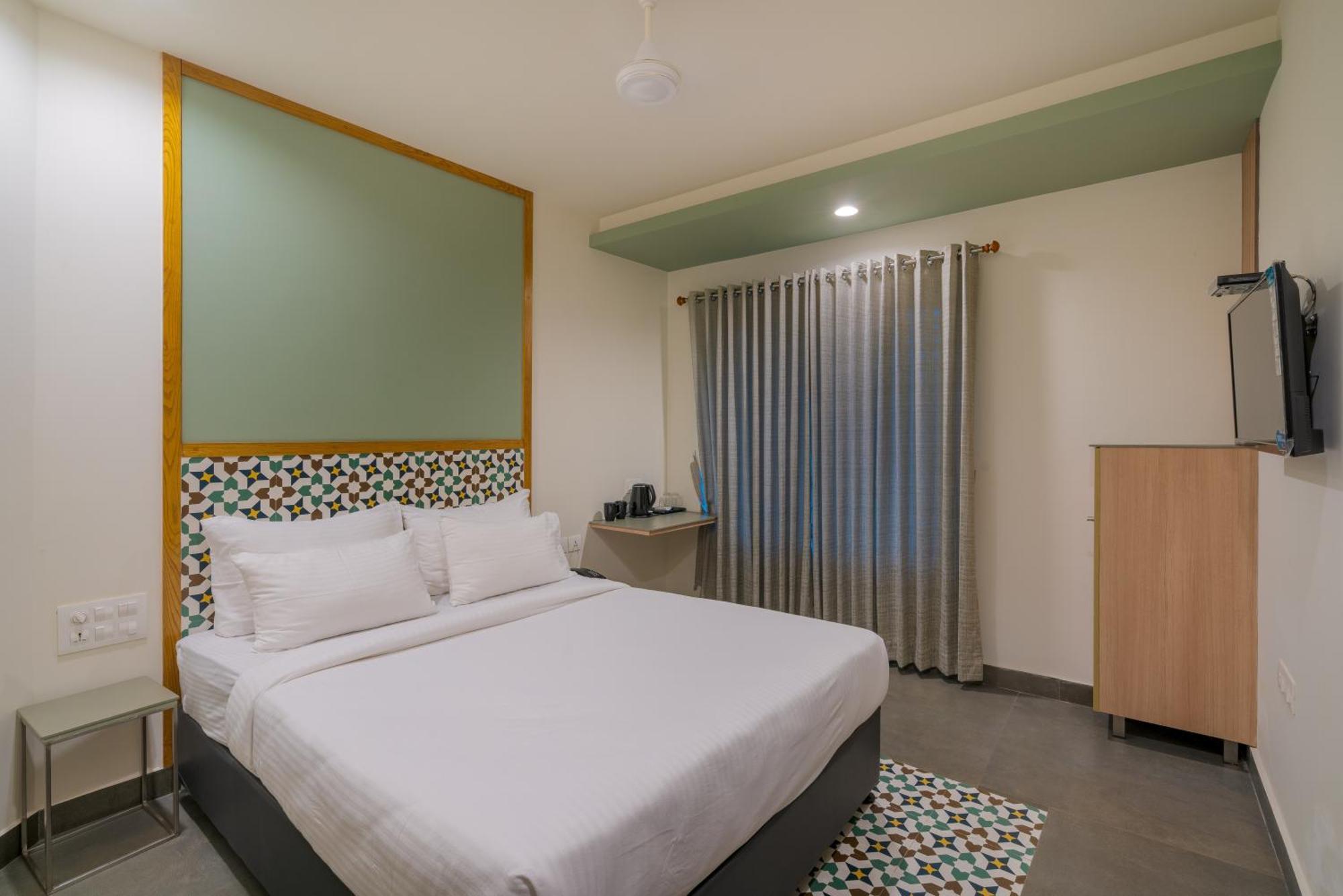 Aryaas Regent Hotel Kochi ภายนอก รูปภาพ